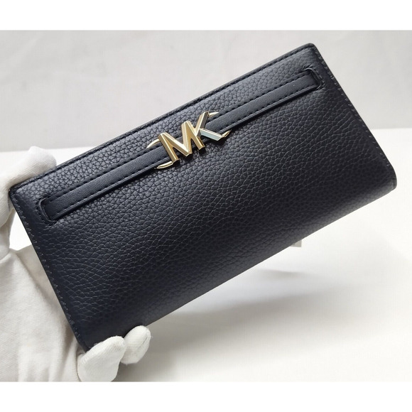Michael Kors Black Pebbled Leather Credit Card Bifold Wallet - NWT $298 - Picture 3 of 15